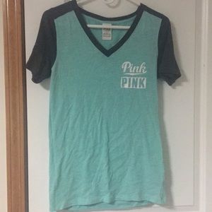 VS pink t shirt